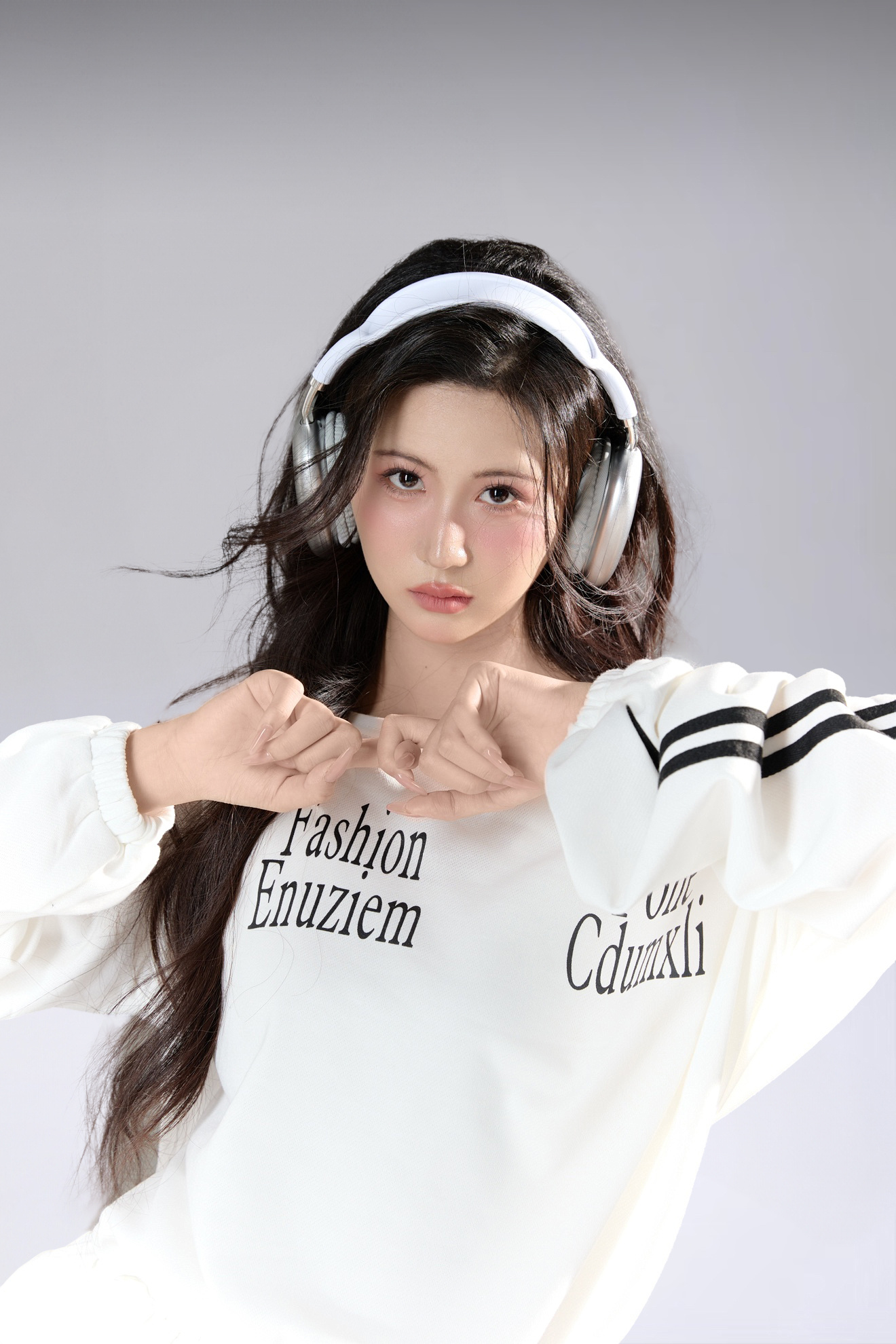 你耳机听什么～⚾️佳心饼干 ​​​