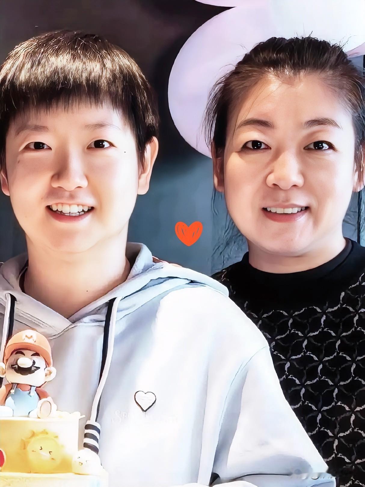 🔥太让人心疼！
孙颖莎回家仅3天就要出征
国乒小将过年太不容易

      