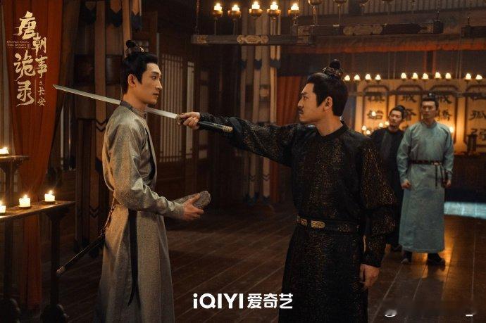 唐诡总能把悬疑感拉满，绝了凶手作案手段太残忍，不敢细想。尸兄贴脸开大吓得我攥紧手