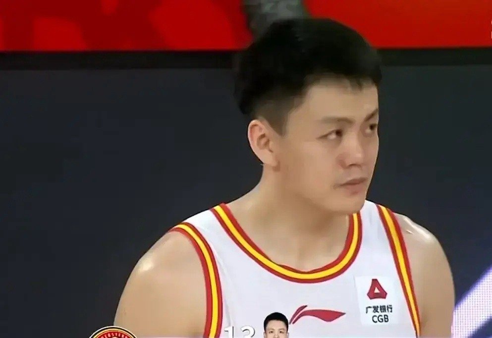 辽宁3连败！一战揪出2大卧底！今天辽宁又让人失望了，它们90-93不敌深圳！输球