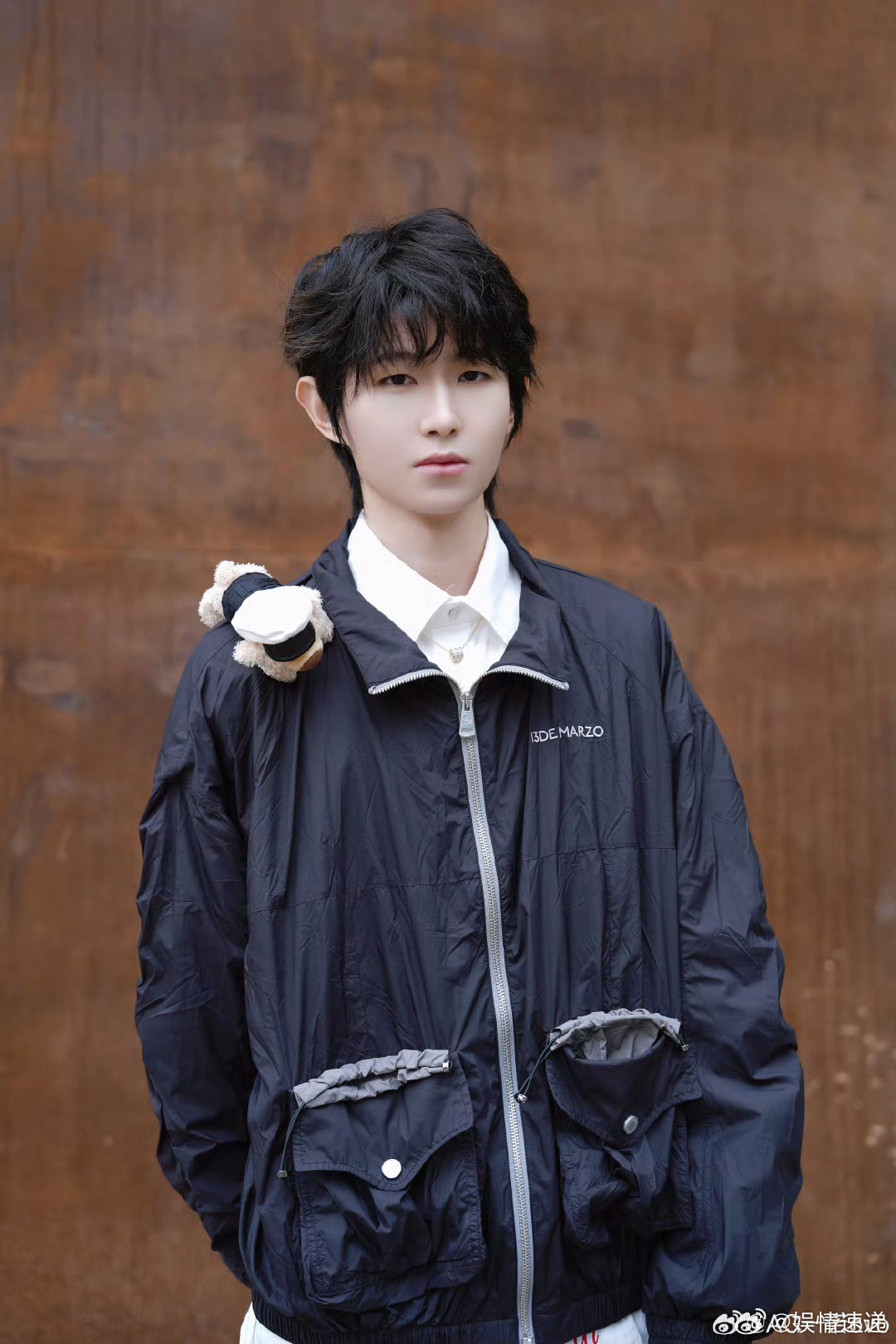 一诺到底批发了多少黑秋衣我家那小子秋衣战神持续营业！一诺同款黑秋衣从客厅穿到比赛