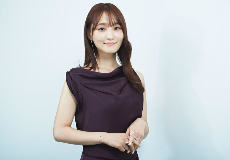 日娱新闻菅井友香 菅井友香 日媒《タレントデータバンク》采访美图 