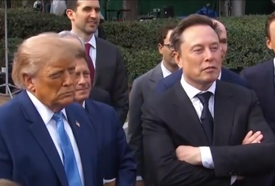 AI会取代人类，控制人类吗？最近特朗普在白宫邀请知名企业家闭门会谈，再次把AI冲