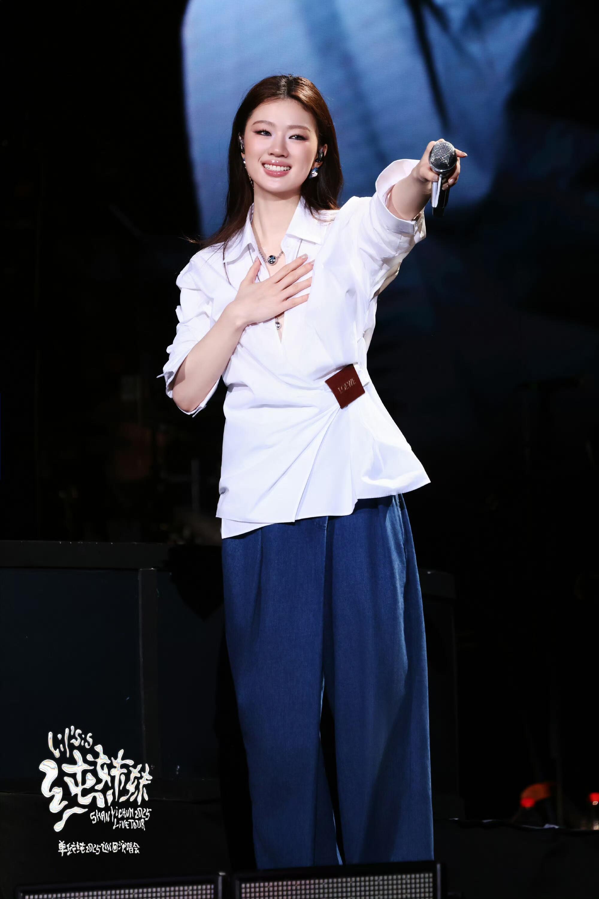 单依纯二巡首站想看破40万 40万人的奔赴！单依纯二巡首站未开先火，想看数破40