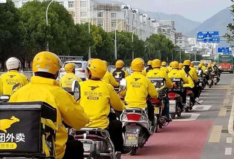 “想上班？先交99！”送外卖也搞会员制，骑手直呼坑爹！

      最近，某外