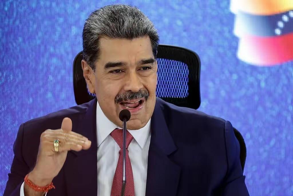 震惊，委内瑞拉官方通报击落9架飞机。
      真劲爆，这个新闻太吸引眼球了。