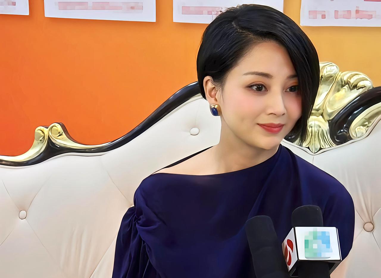 殷桃甫一出道，就成为当代女演员中，有独特辨识度的艺人！