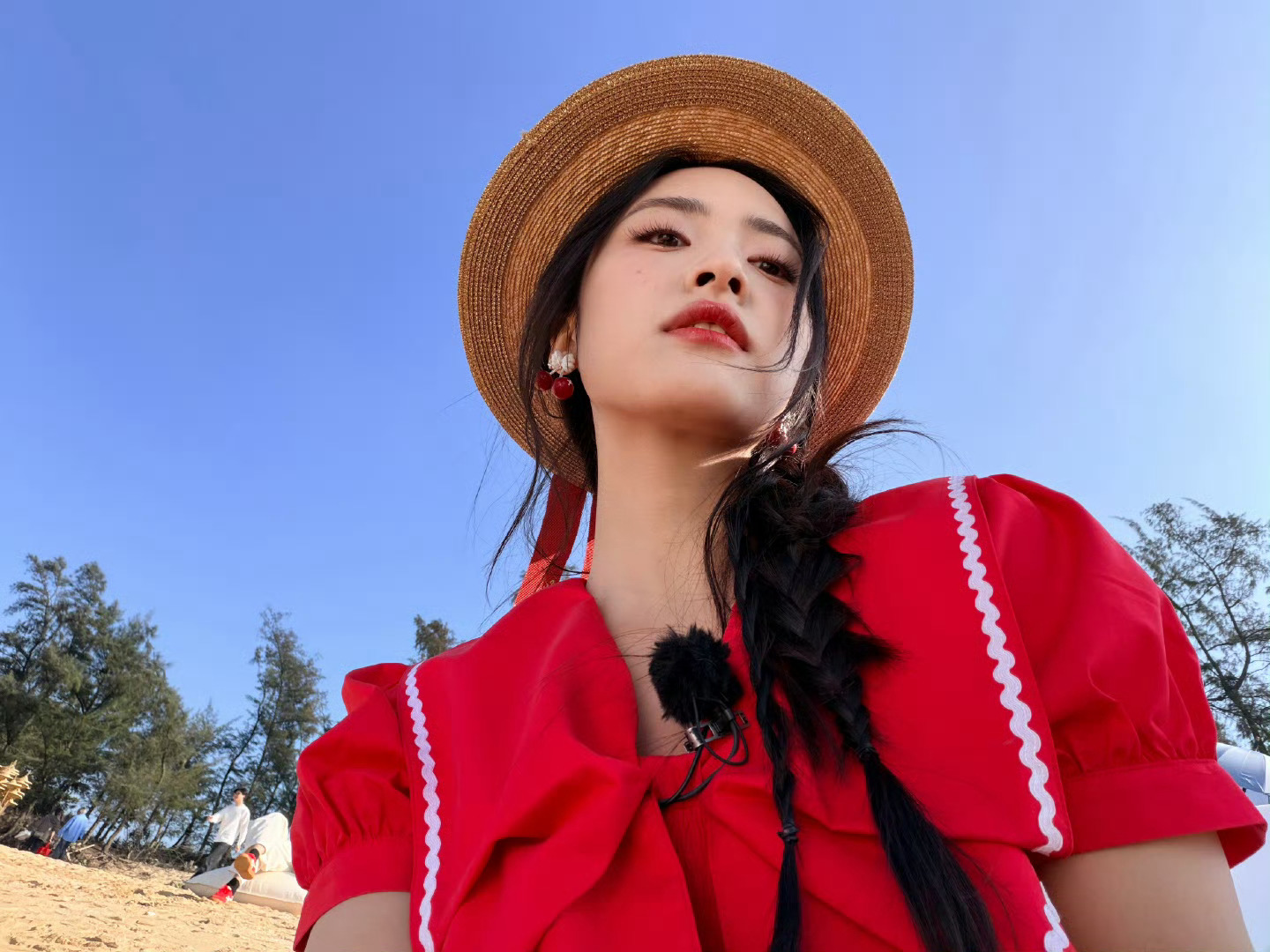 沈月的明信片来啦，原来是休息！！ 宝宝假期愉快