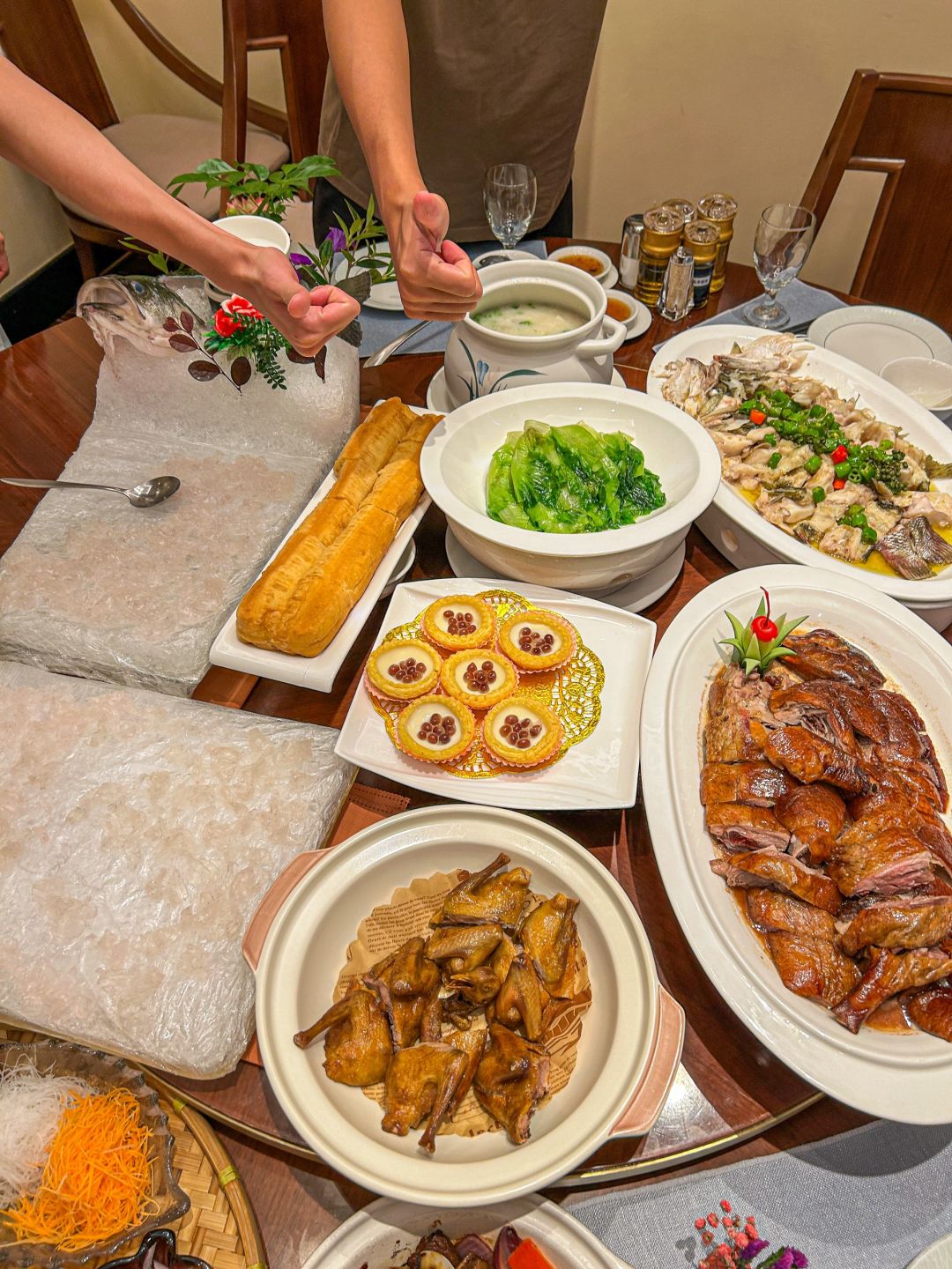 不出广州也能吃正宗鱼生…番禺这家粤菜好绝！