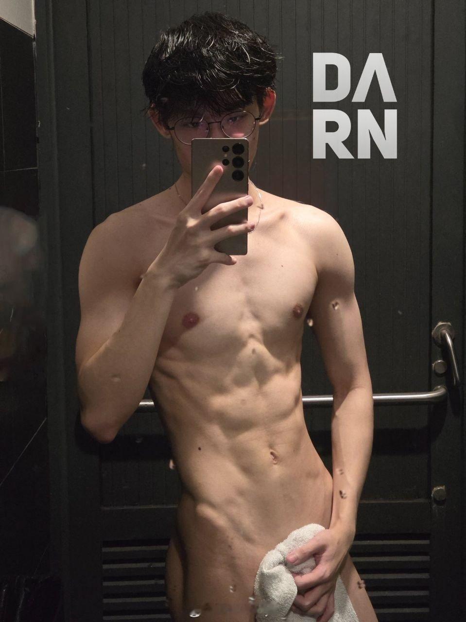🤳 
