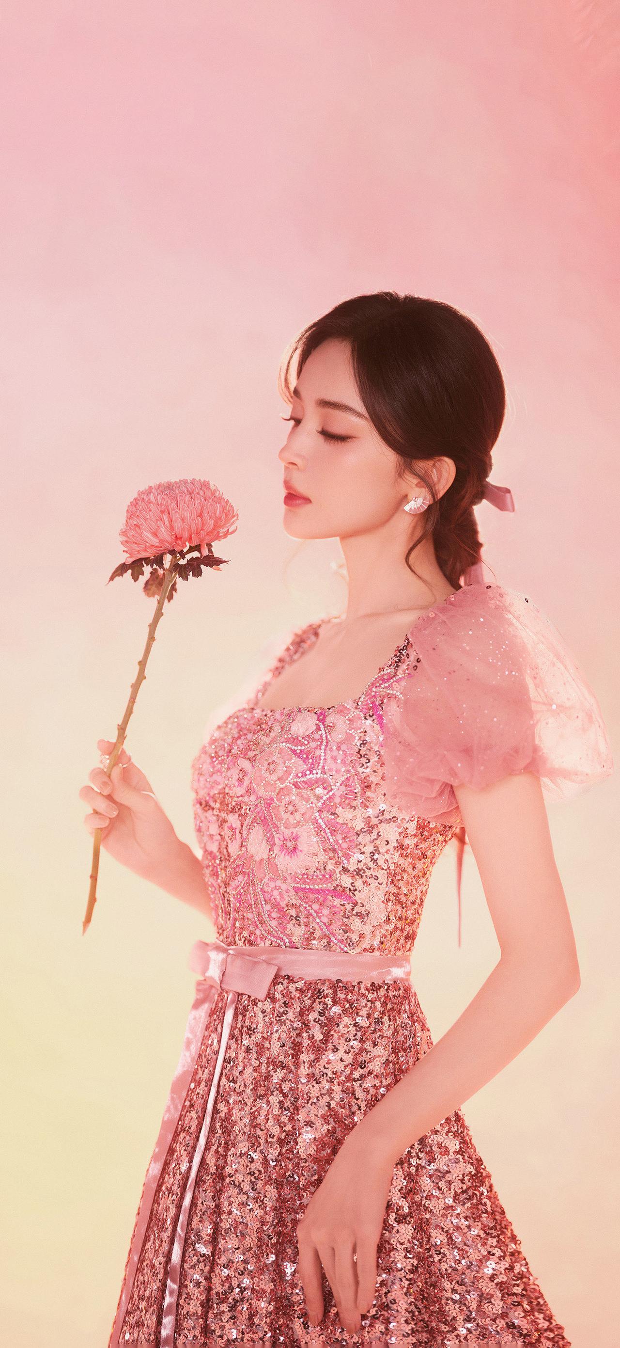 美女壁纸-第5795期-古力娜扎