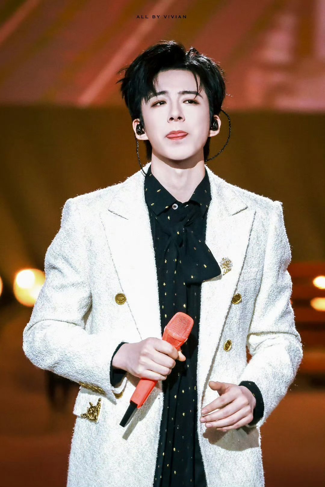 向全世界安利我担摩登兄弟骄傲你的绽放。愿刘宇宁往后余生，平安无忧，被爱包围，在热