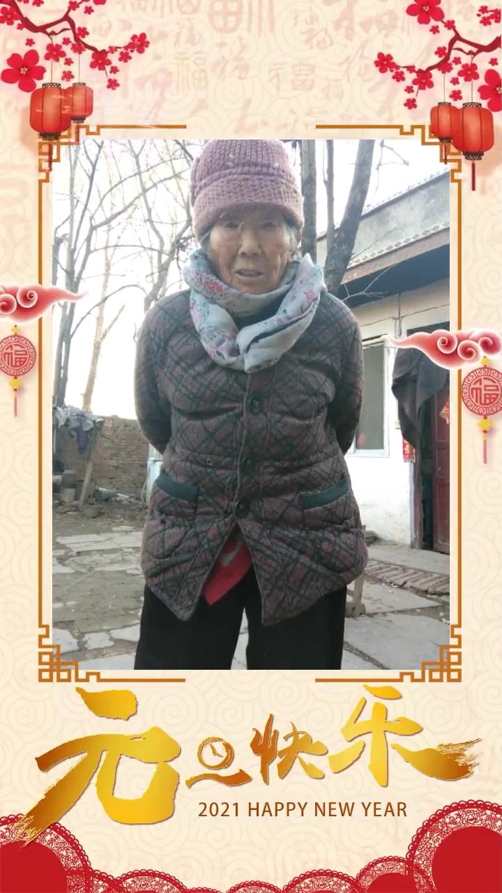 我们都有一个伟大的母亲，我88年考上的县一中，姐姐考了师范，父亲用手扶拖拉机送我