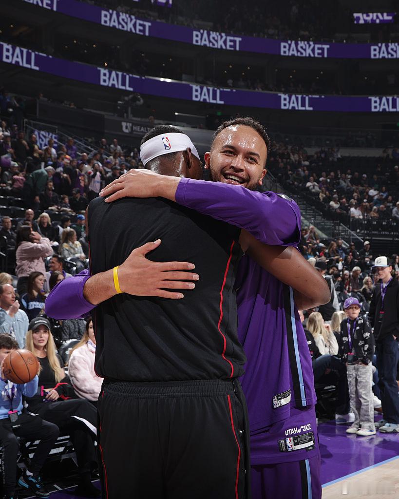 it’s a good day. 💼李凯尔