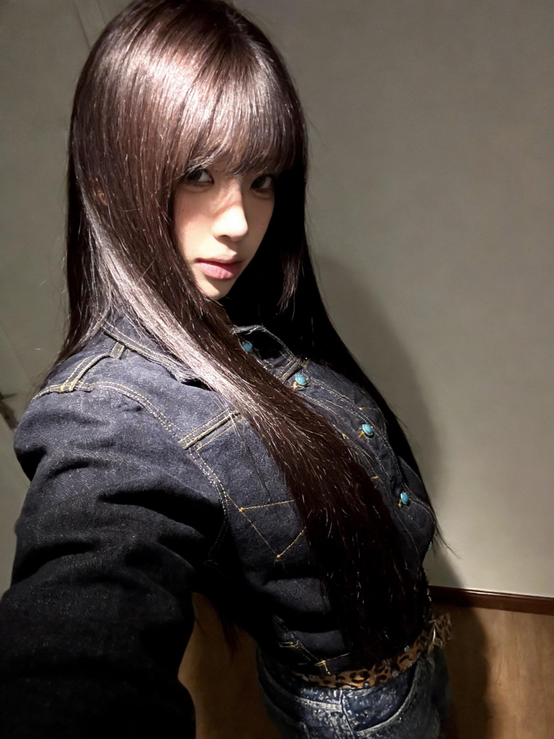 我们的关系可以像毛绒玩具一样简单吗，你戳一下我，我就会对你说话，你抱住...
