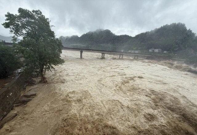 【湖南省应急防控】市州36个县279个乡镇出现暴雨。特别是澧县复兴镇、石门县壶瓶