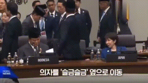 高市早苗向印尼总统示好，日本网民又炸锅了：她为什么如此轻浮？

在APEC峰会会
