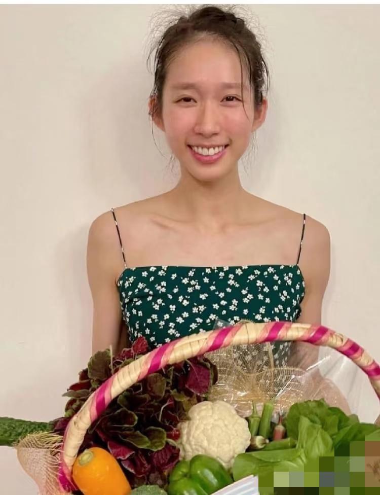 霍家的儿媳妇们个个都是运动健将，霍启山的另一半更是既漂亮又可爱，这背后藏着怎样的