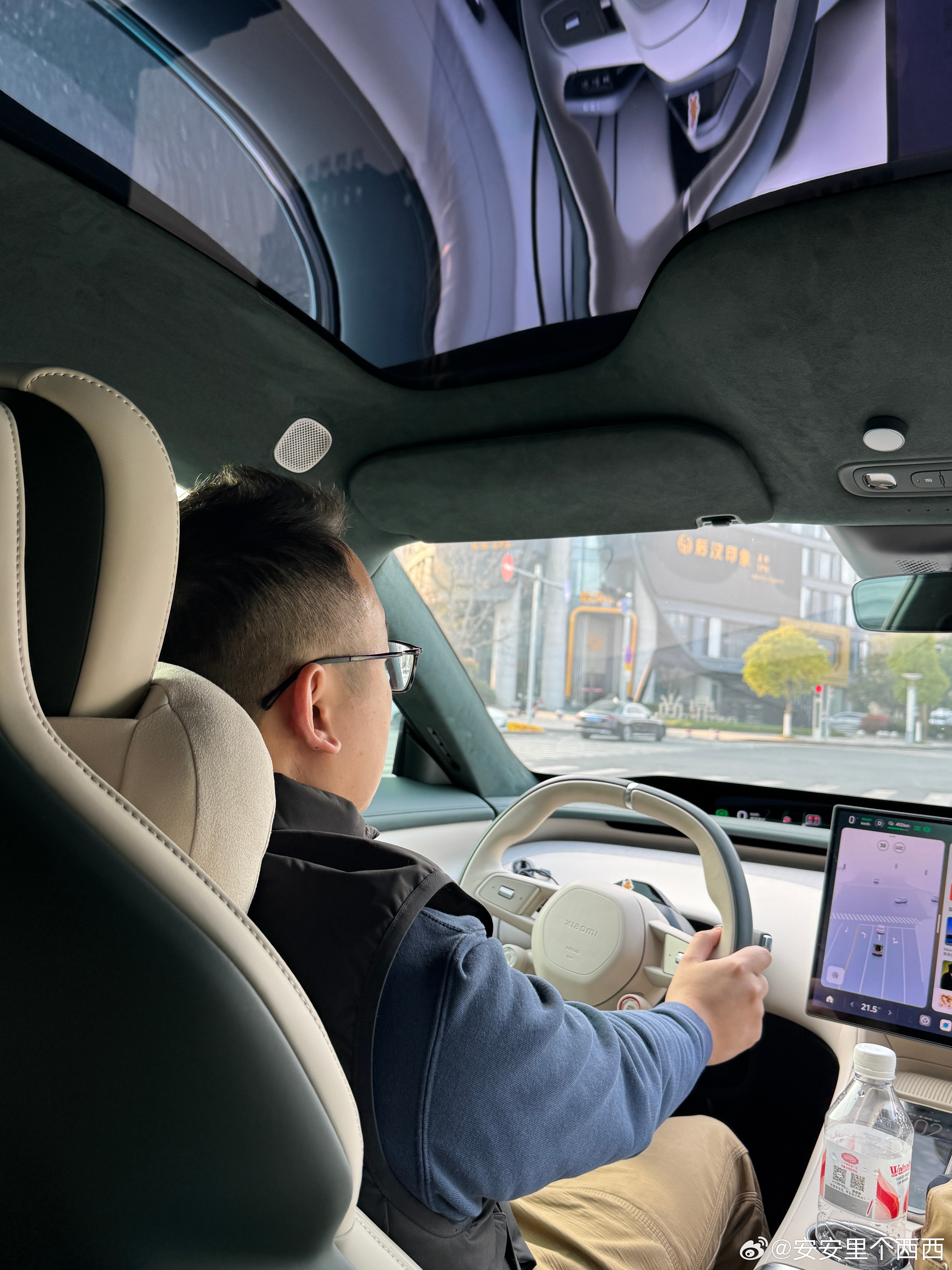 早☀️ฅ՞•ﻌ•՞ฅ今天安安和邻居圆圆宝贝报了登山独立营早上 7 点就起来了这会