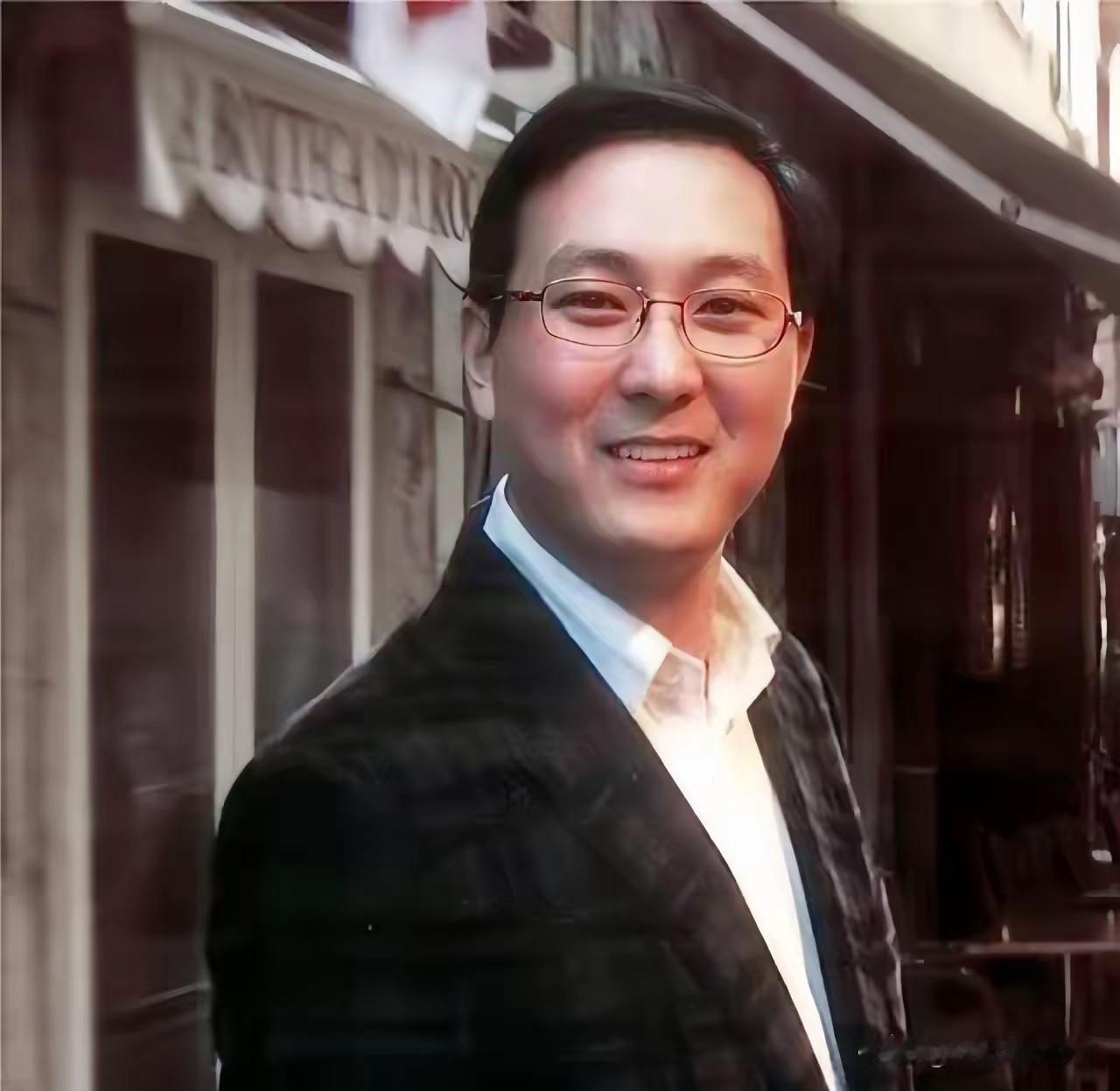 看到密春雷的消息，心里挺不是滋味的。百亿身家、陆家嘴的黄金地段，当初在上海滩何等