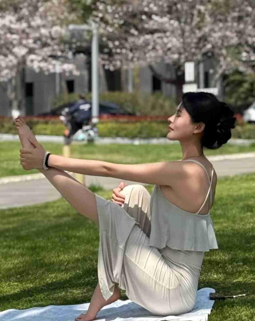 我的今日状态：😁轻松愉快
我这里的天气：☀️晴天