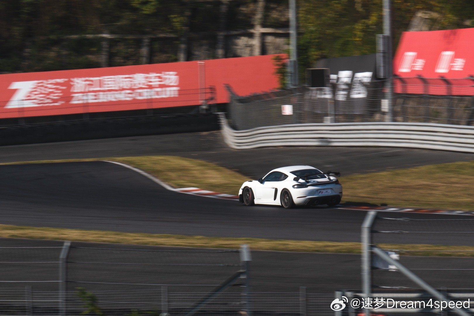 感谢glant大佬返图，把4rs和325拍的太帅啦[比耶] 