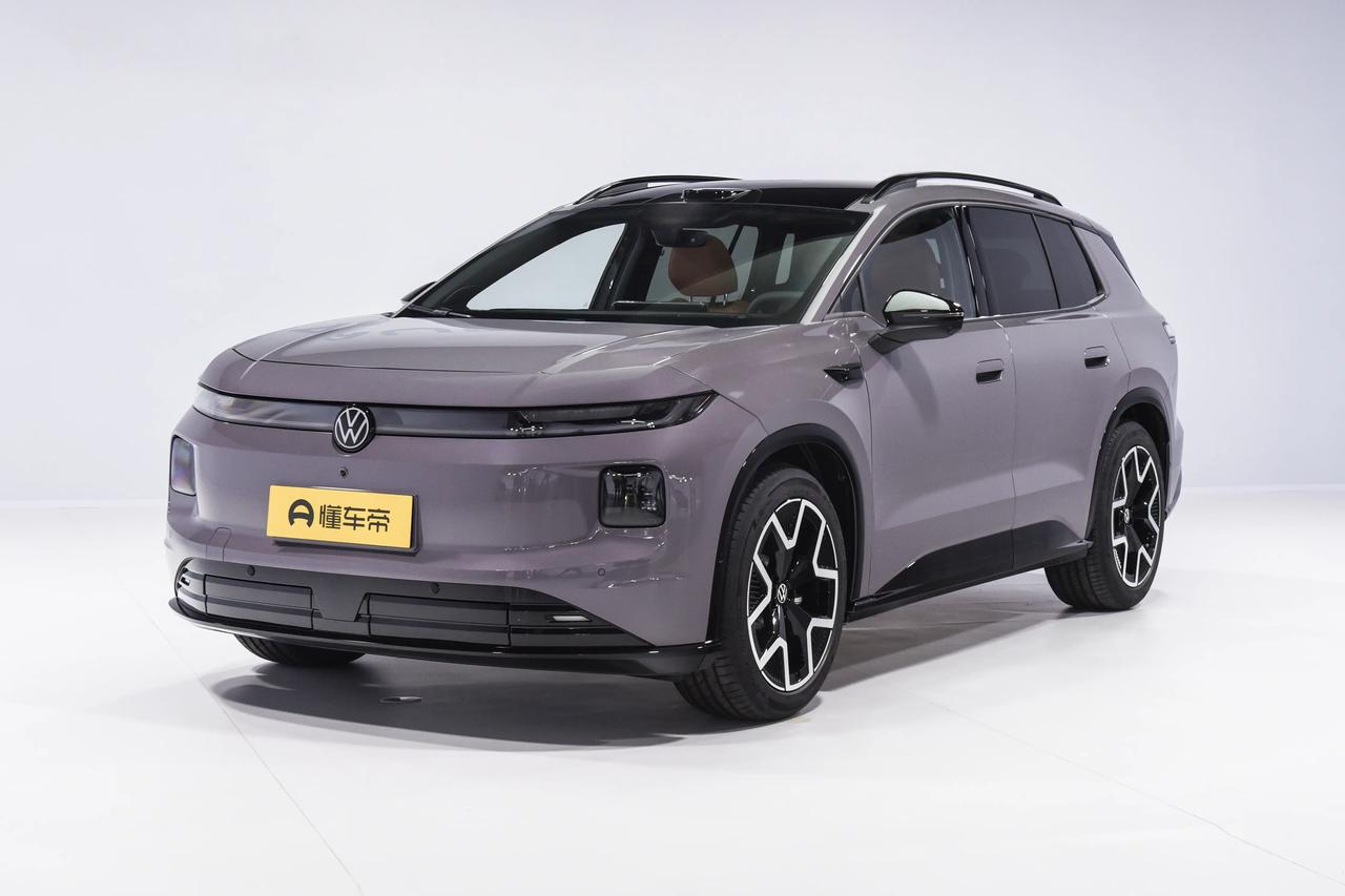 8 月 28 日消息，今天下午，一汽-大众 ID. AURA T6 纯电 SUV