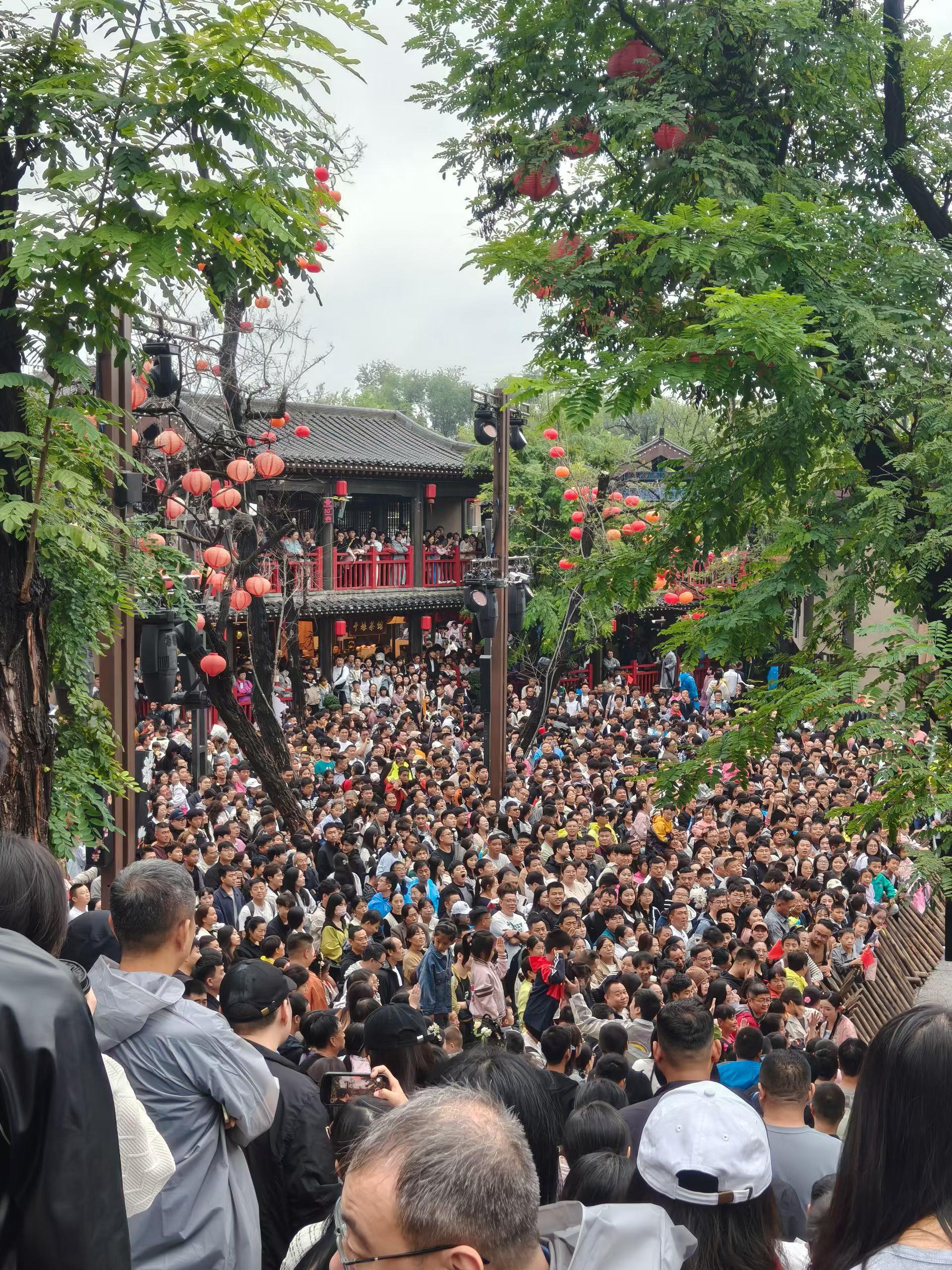 生活手记国庆游记，到处都是人山人海锣鼓喧天！ ​​​