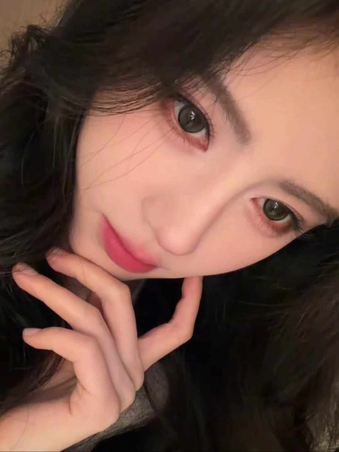 jjy鞠婧祎苏绿夏  jjy鞠婧祎万花世界  “能有一次遇见 ，再难也值得。”?