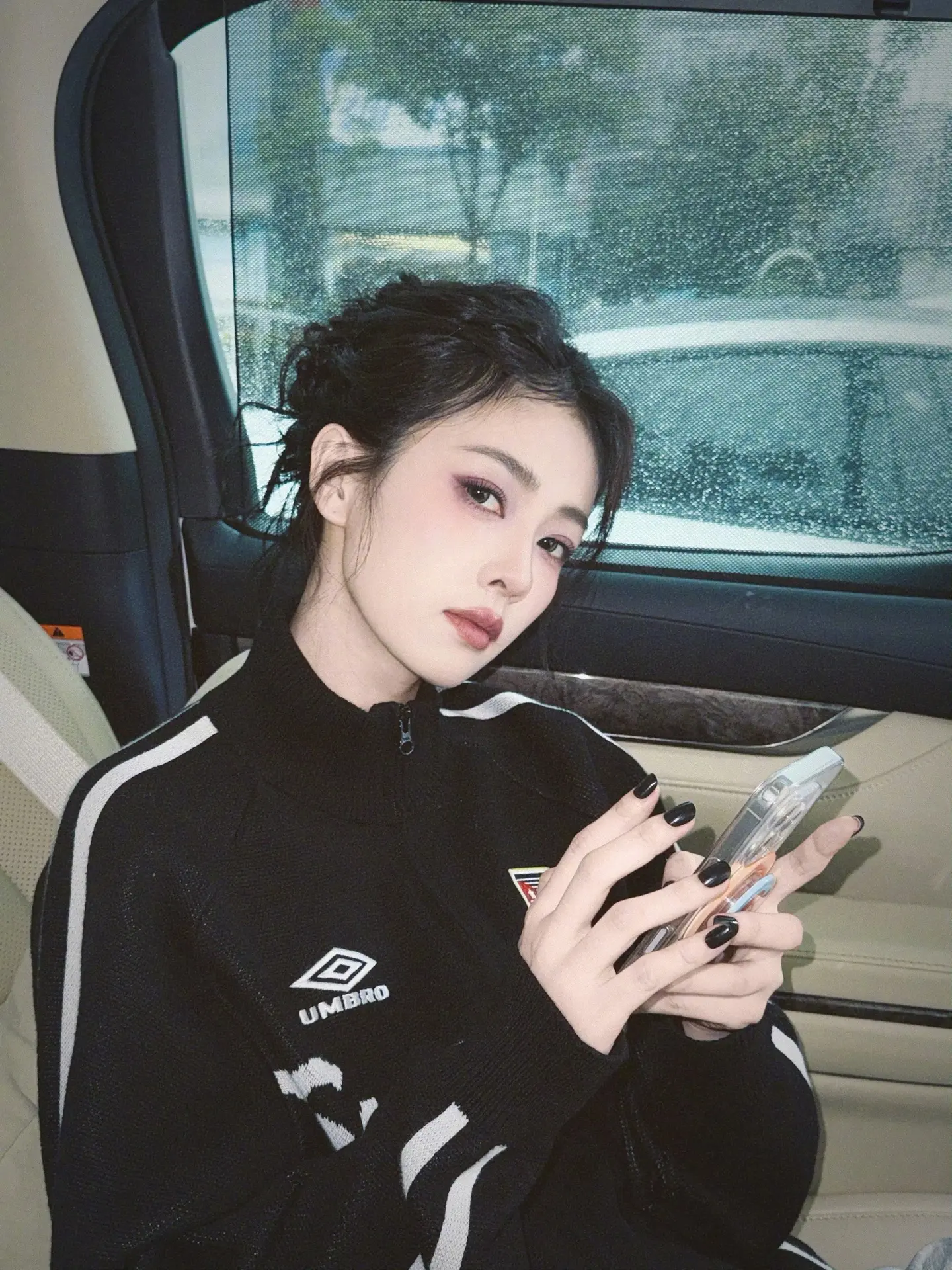 你好，叶璃。叶璃