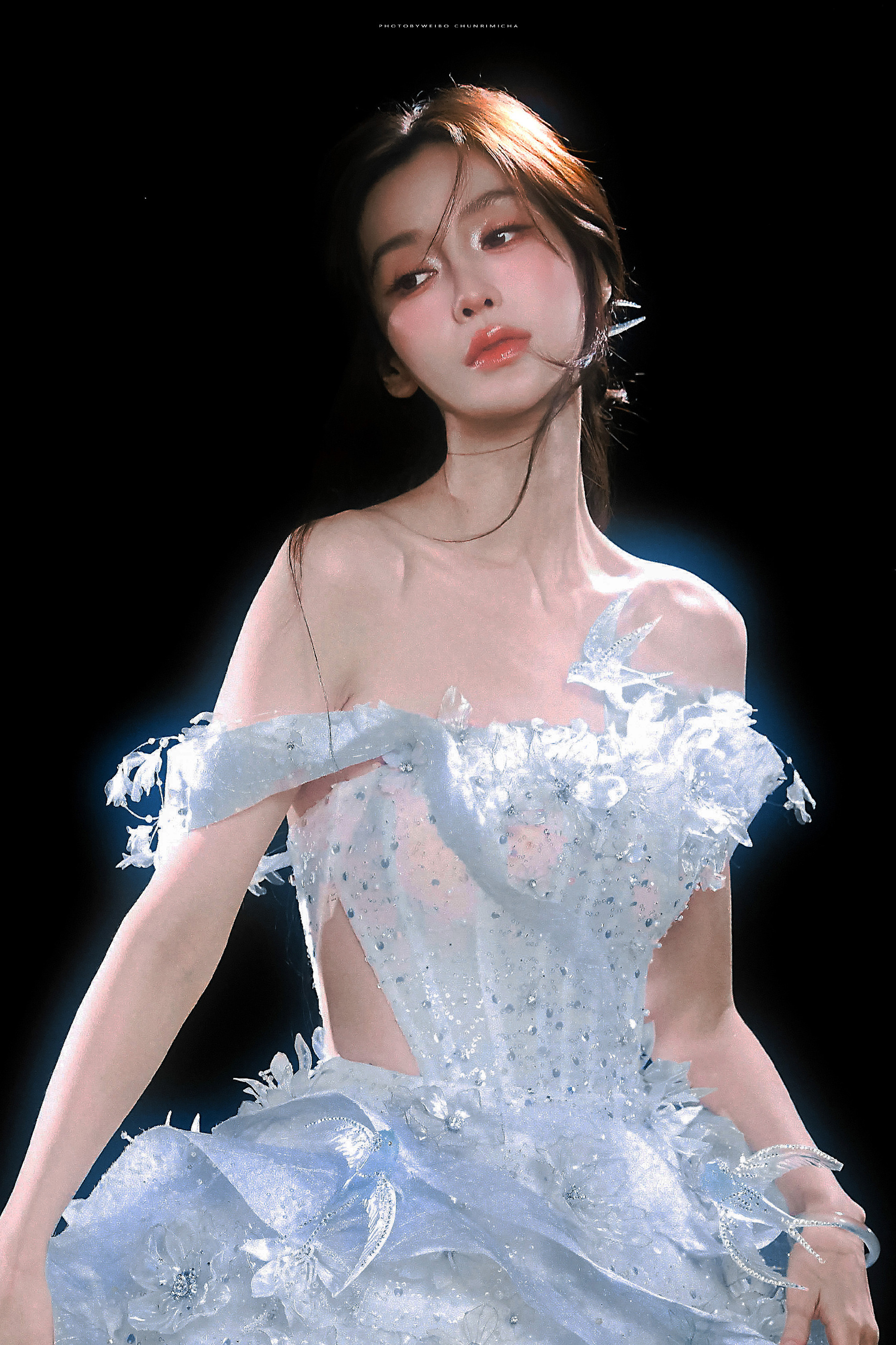 angelababy angelababy “晚风带着你的笑懵懵懂懂 有万分之一