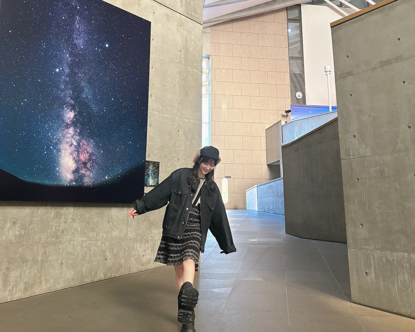 一ノ瀬美空「懐かしーーーいのだけど、『相対性理論に異議を唱える』の衣装だいすき^