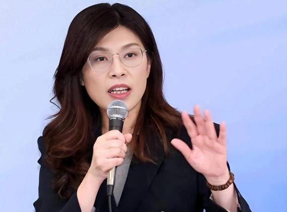 中国国民党主席郑丽文近期明确表示，期待在2026年4月至6月访问大陆。她将此次访