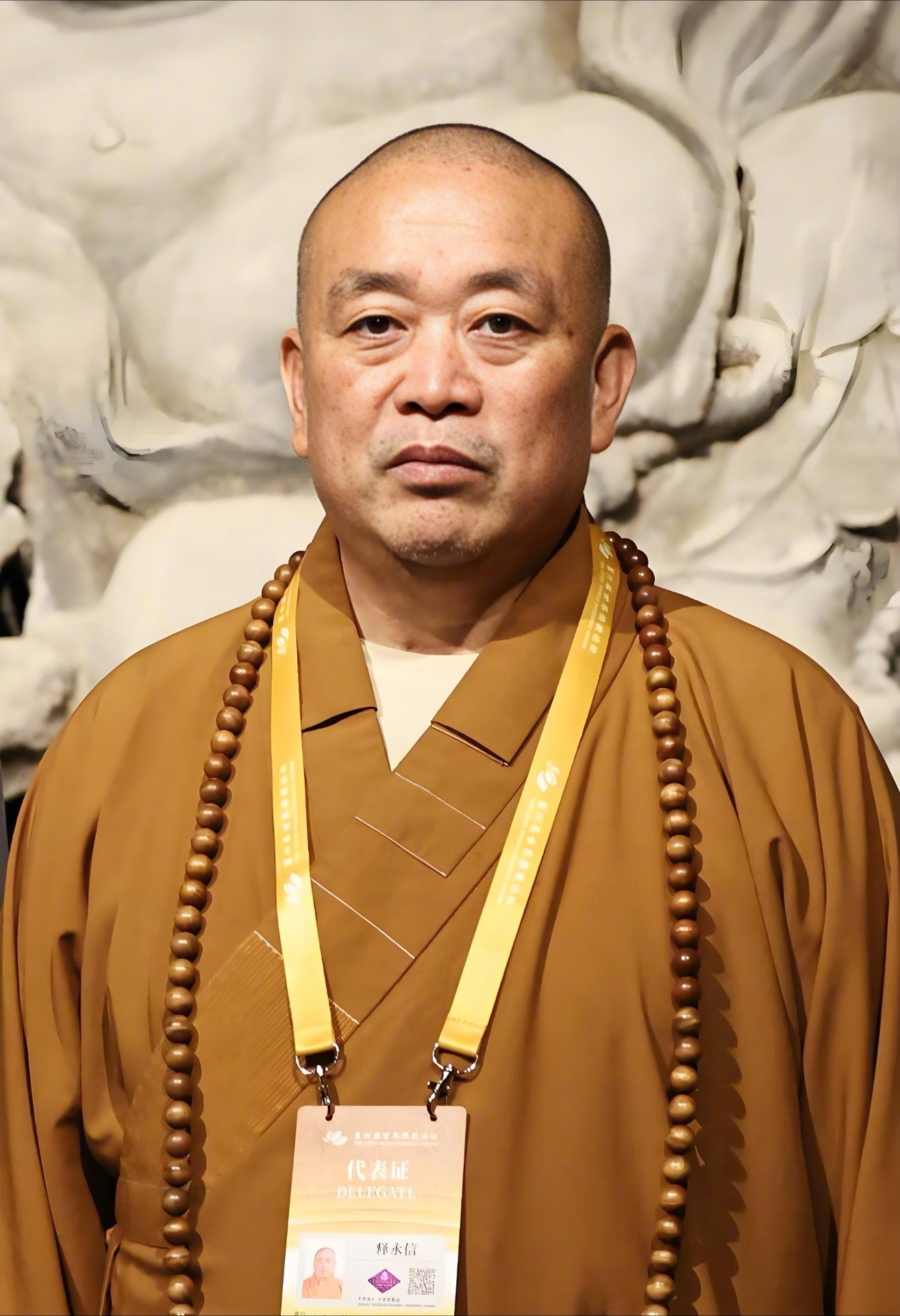 释永信被判24年，余生在狱中吃斋念佛，出来84岁了！涉案过亿元，处罚金才人民币三