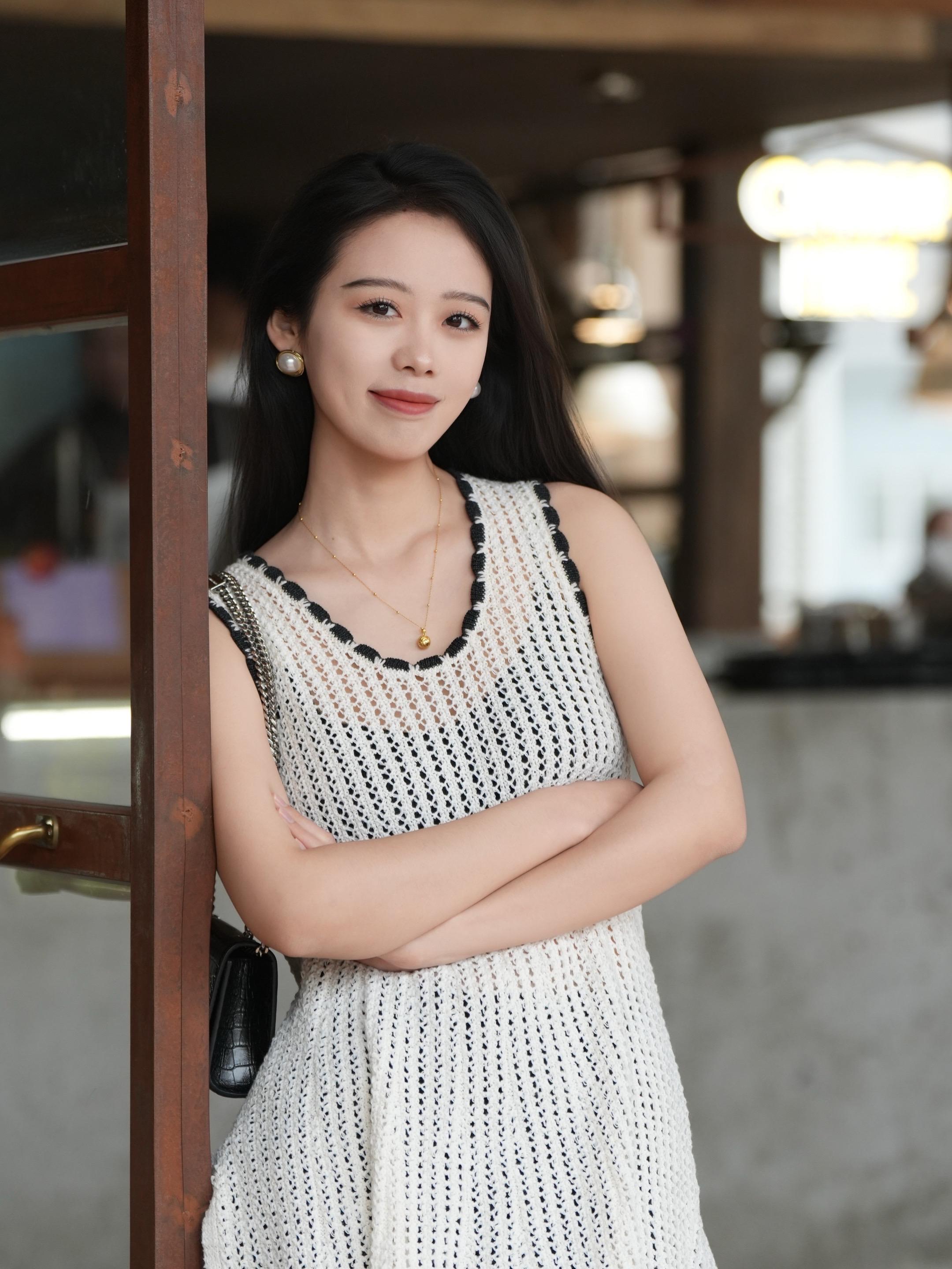 能勉强算个甜妹吗？