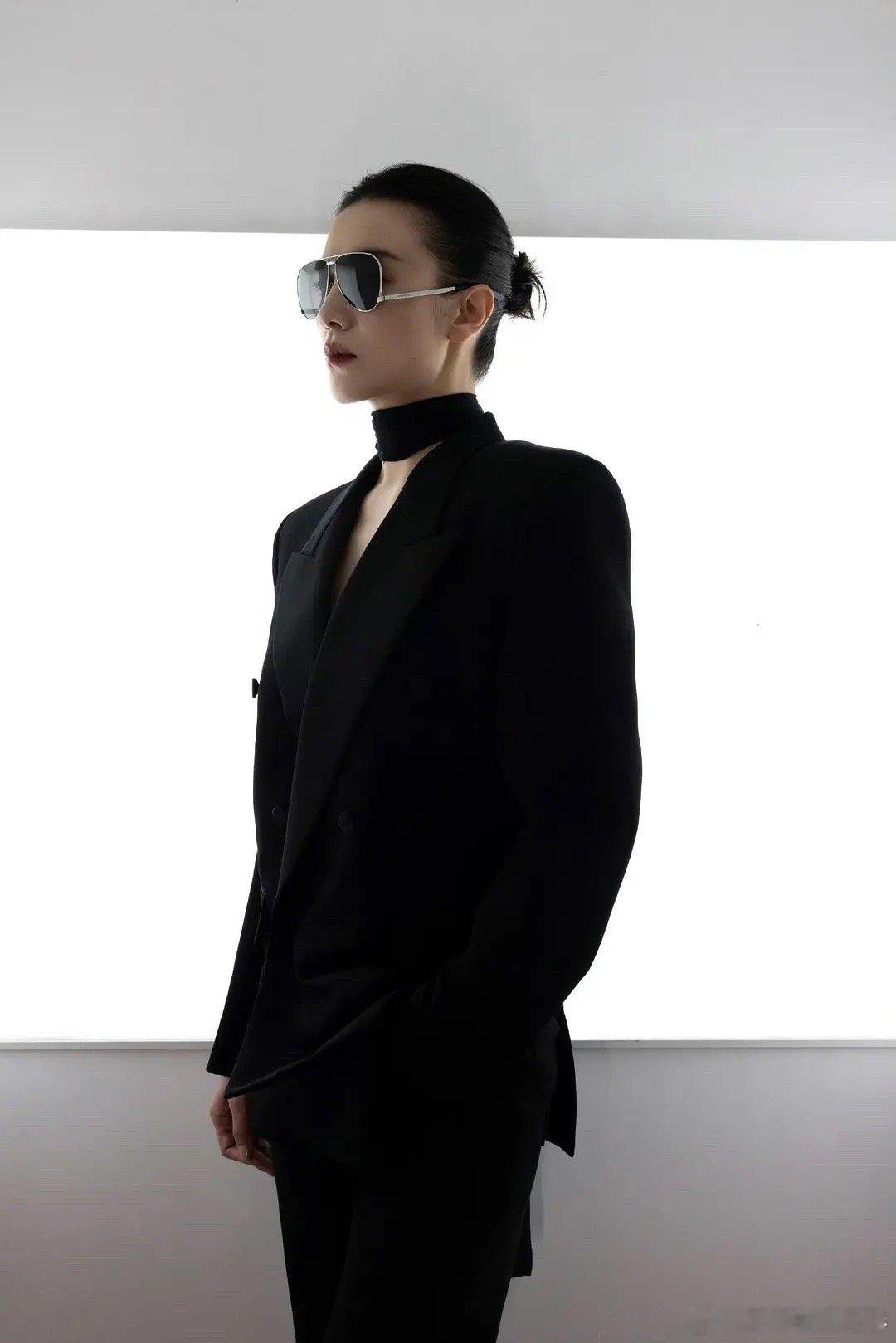 YSL签的最对的就是宋佳啊，谁懂她身上的气质 ​​​