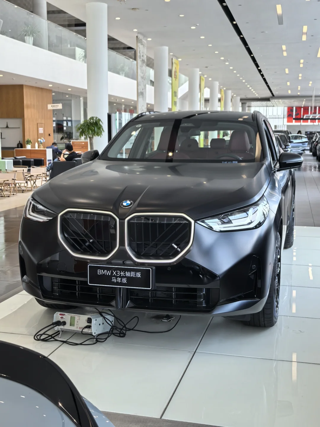 你的宝马X3黑得好特别