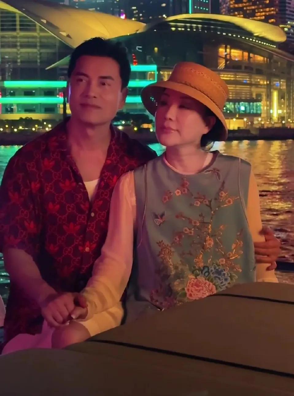 70岁的吕良伟这是吃了防腐剂吗？

你敢相信吗？图片中的吕良伟已经70岁了，但事