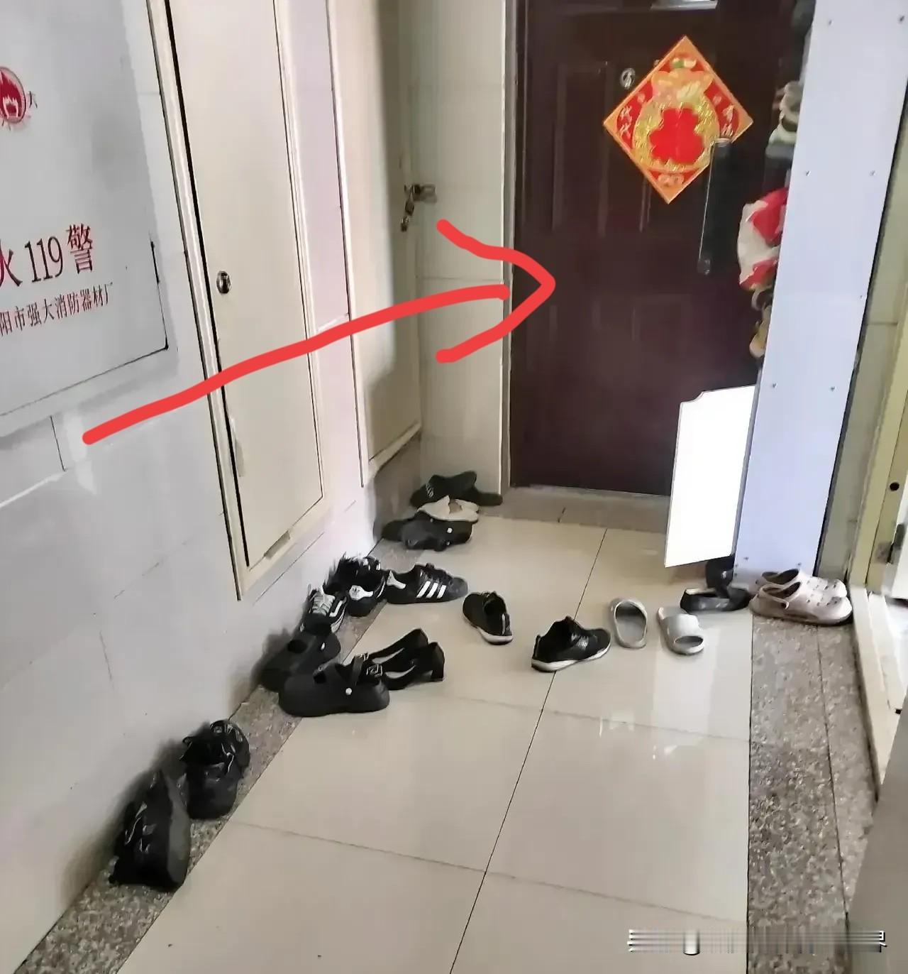 给大连人抹黑！相信这绝对不是真正大连人的素质……

2023年8月份-2024年