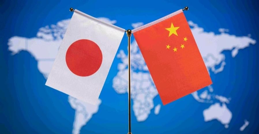 日本国内明显是急了！日媒表示，即便中日关系有敌意，但日本仍旧应该与中国进行对话！