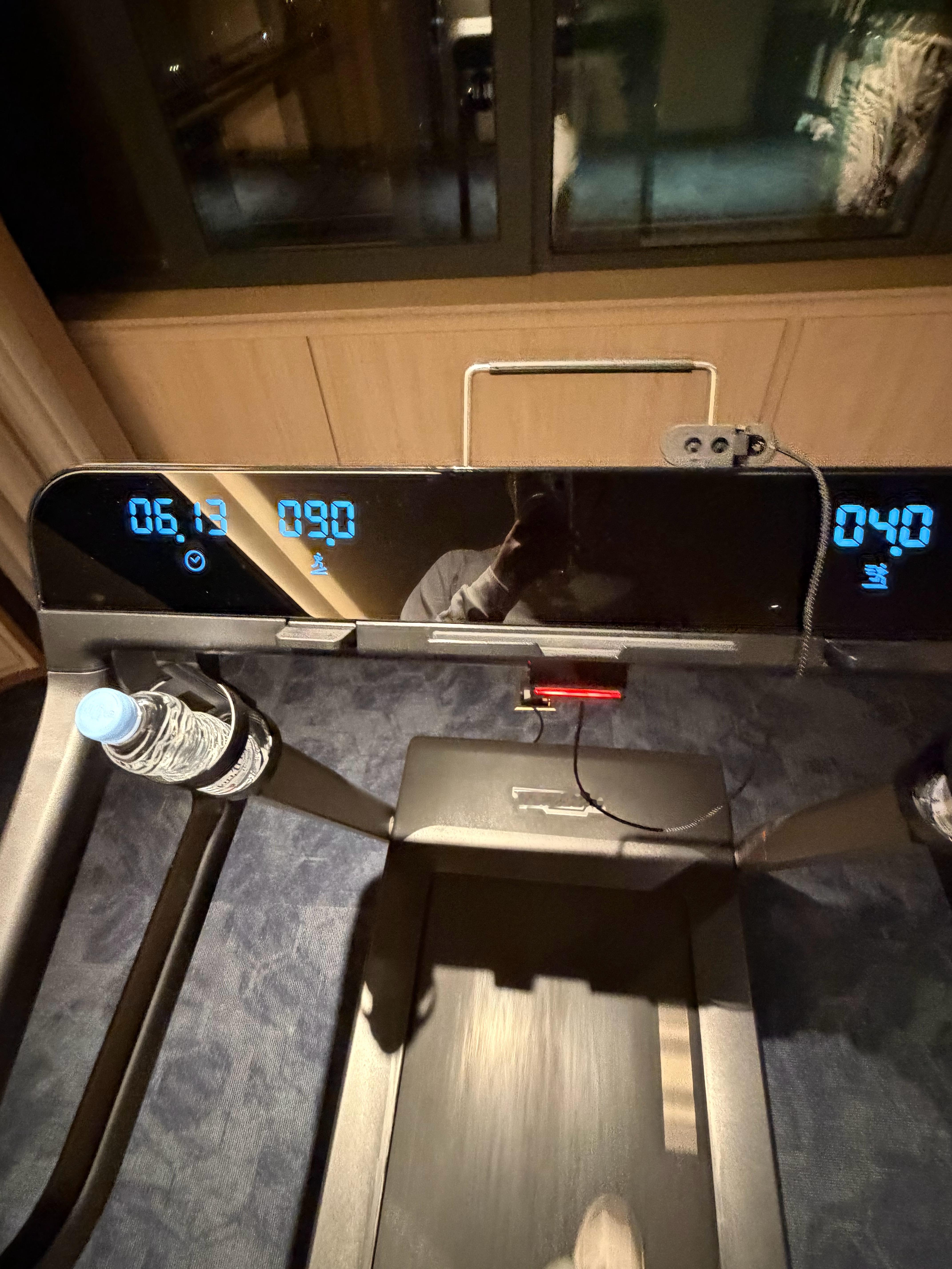 深夜爬坡还有谁！晚饭没吃 夜宵不小心吃多了（再给自己一个理由健身（x 