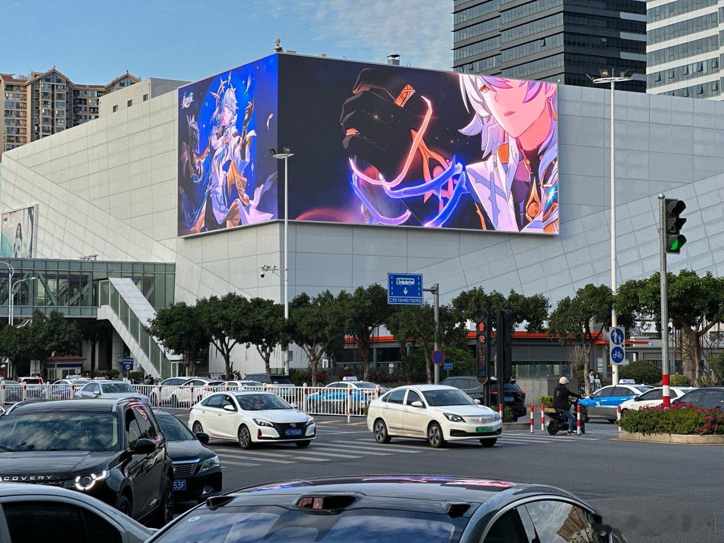星期日在厦门SM、深圳ifc希尔顿、长沙坡子街印象城的官方投放的大屏返图来啦！世