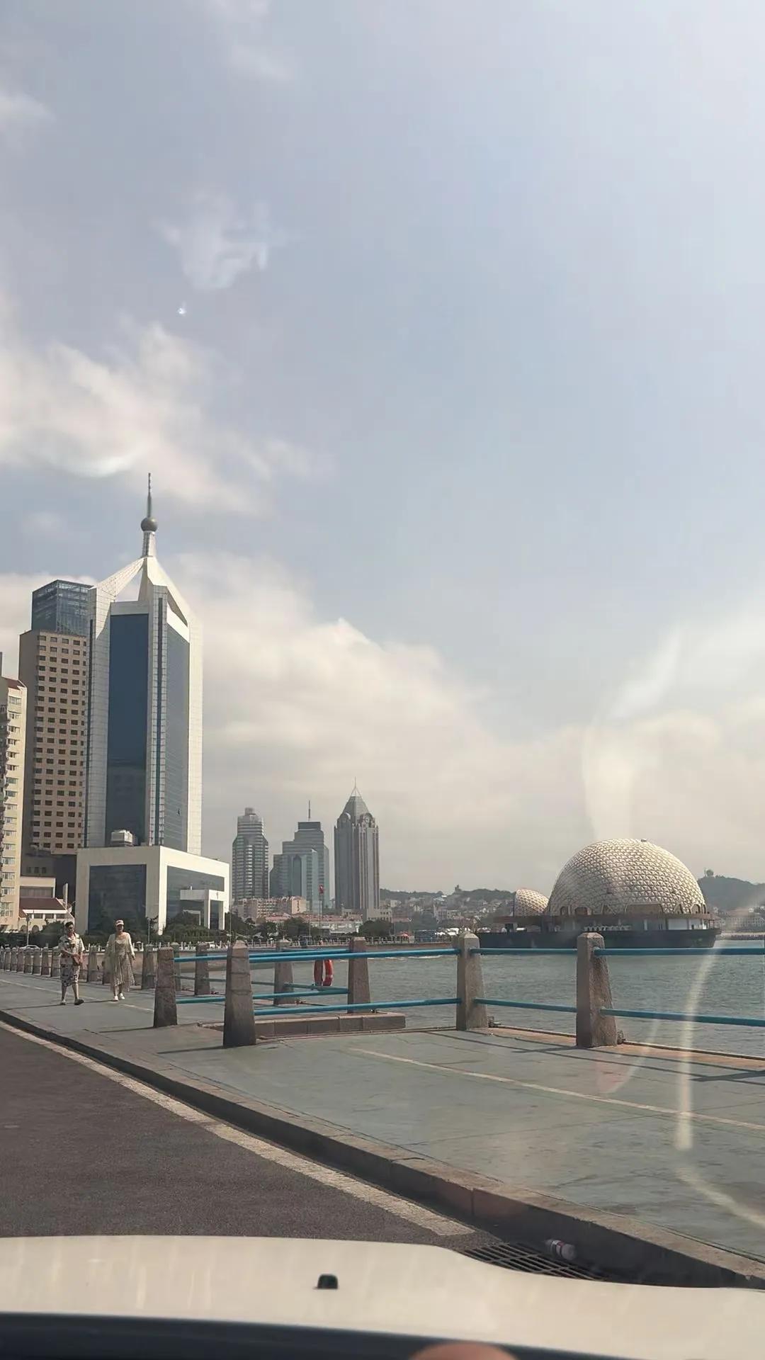 刘纪鹏：建一个公平正义的股市扯，中国股市不应用丛林法则，不是屠宰场，应该让利于民