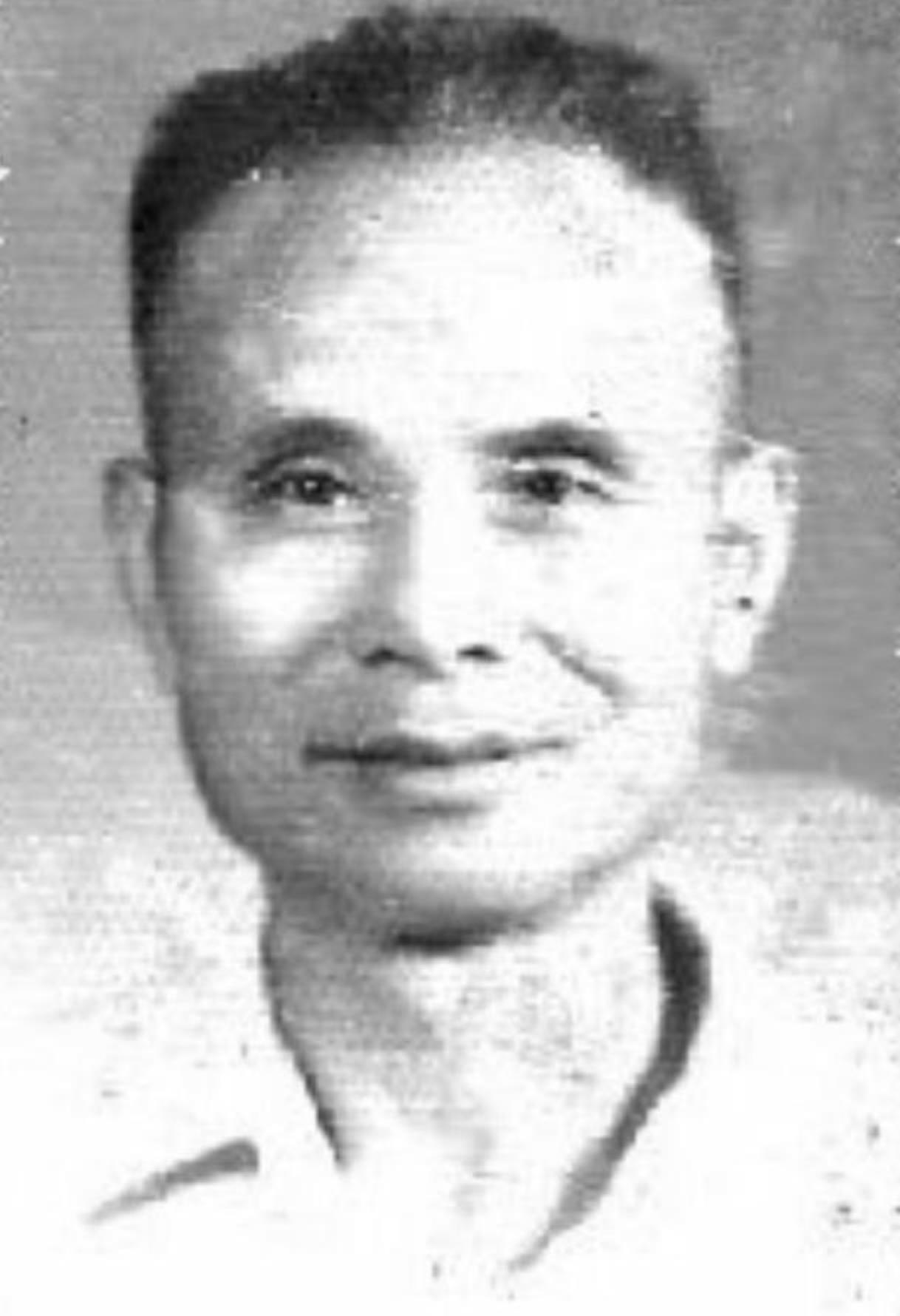 1980年邱行湘去台湾探亲，回大陆前，蒋纬国给了他一大笔钱，邱行湘却说：“我这次