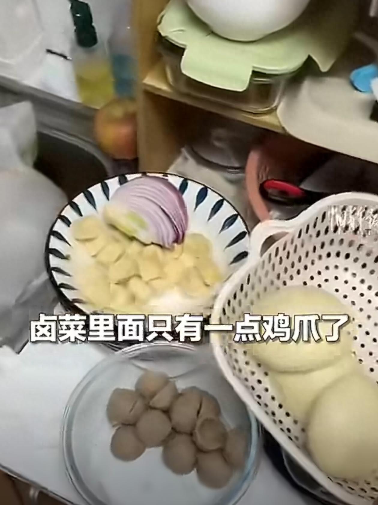 “太暖心了！”安徽合肥，大年初三，女子一大早醒来，睡发现蒸的7个馒头被偷走3个，