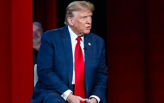 [微风]特朗普：我只要不跟中国死磕，打哪儿都是碾压局，你们希望我跟中国打，然后在