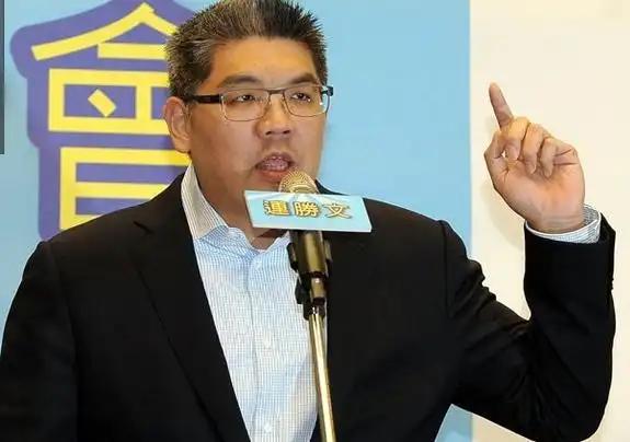 连胜文若出山，蓝营根基必稳
 他行事沉稳、立场清晰、不搞内斗、不结派系，正是当下