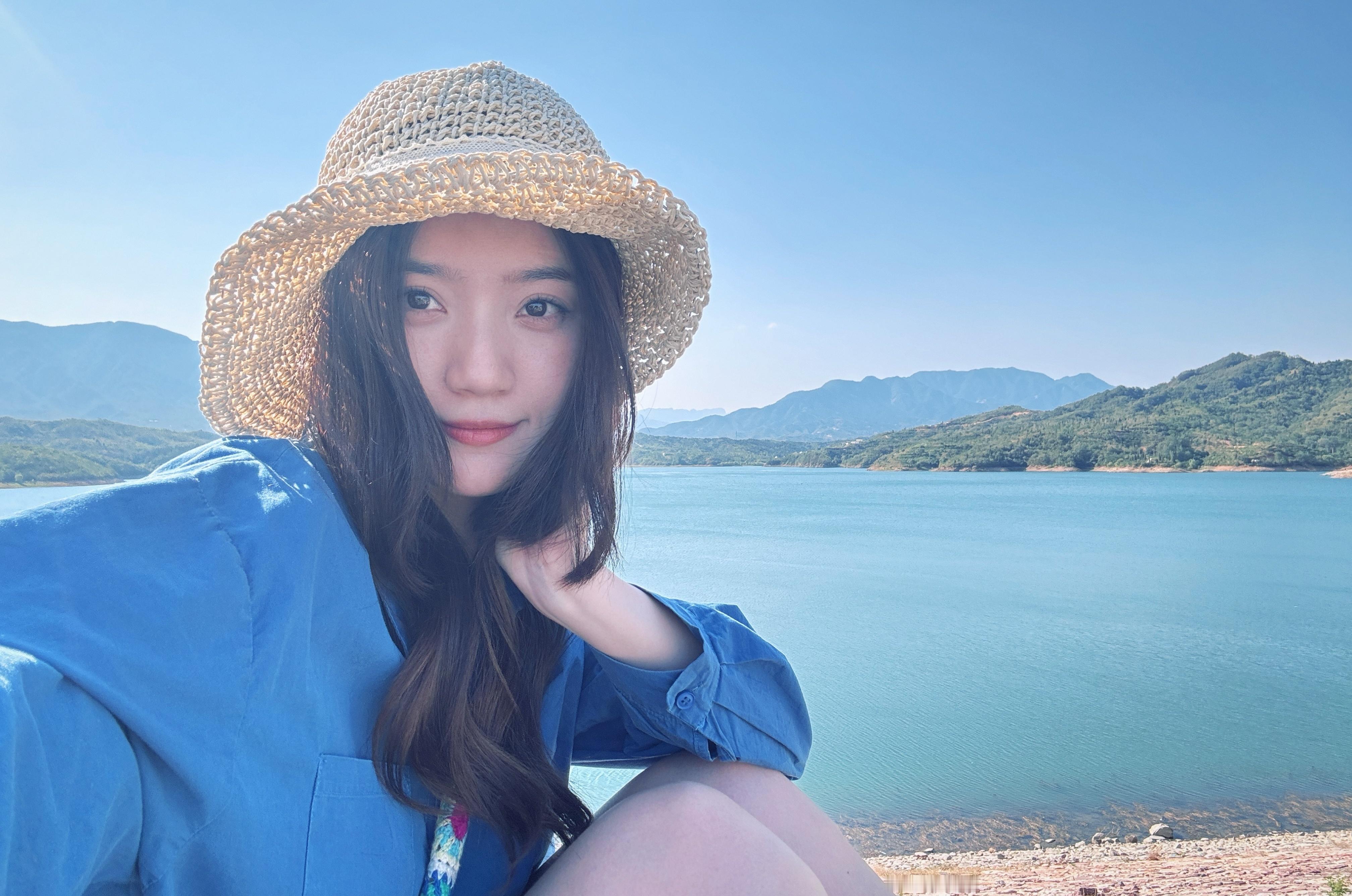 高维蔓 呜呜呜我喜欢的演员终于被看到了～实力派演技就是硬道理！蔓蔓