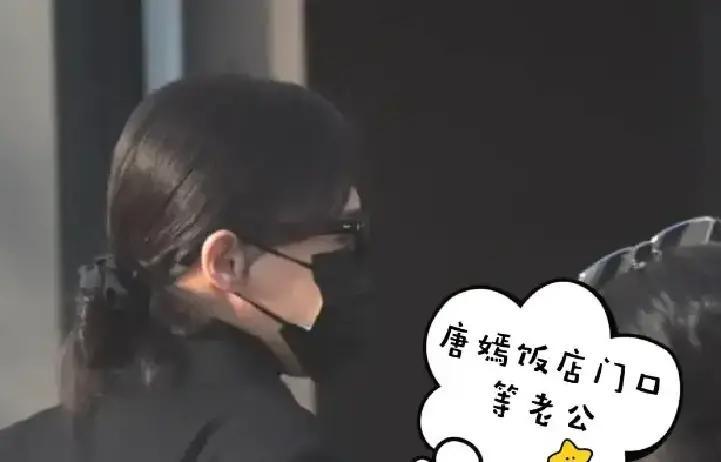 这两天网上闹得沸沸扬扬的离婚传闻，其实真相让人挺心酸的。

原来，罗晋这段时间突