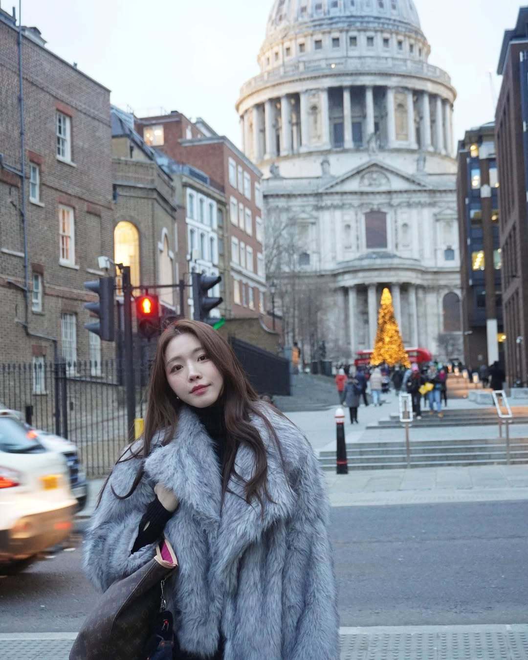 换乘恋爱2  241213 海恩 ins更新“😘” 美 太美了 